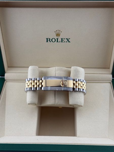 Rolex GMT Master II 126713 GRNR